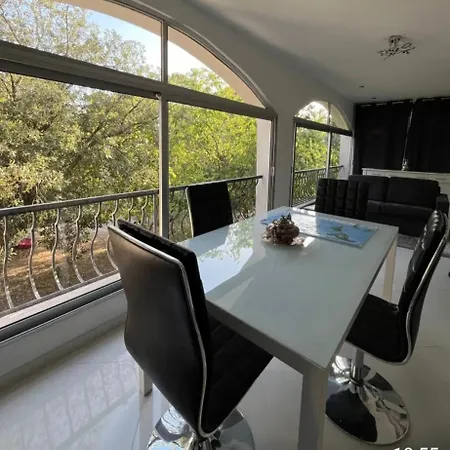 Spacieux à Saint-raphaël, 150 M² Saint-Raphaël